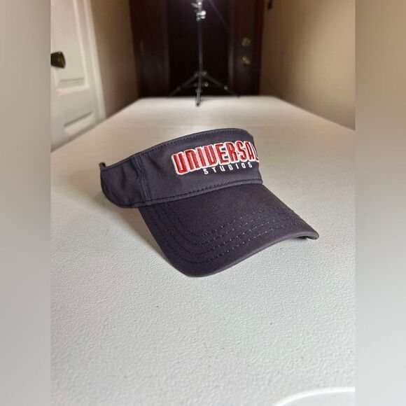 Vintage Universal Studios Black Gray Sun Visor Adjustable Hat Cap GUC - Picture 10 of 14